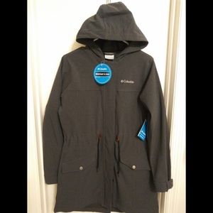 Women’s Columbia seven bays  Long softshell